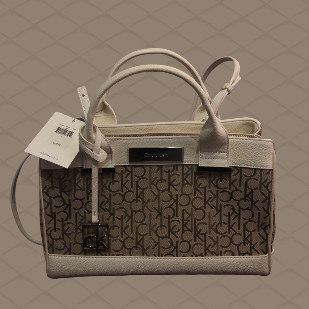 BRAND NEW Calvin Klein Purse